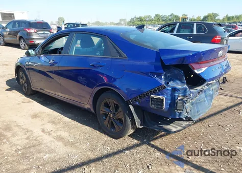 2021 Hyundai Elantra Sel z USA, uszkodzony, nr VIN 5NPLM4AG3MH048086